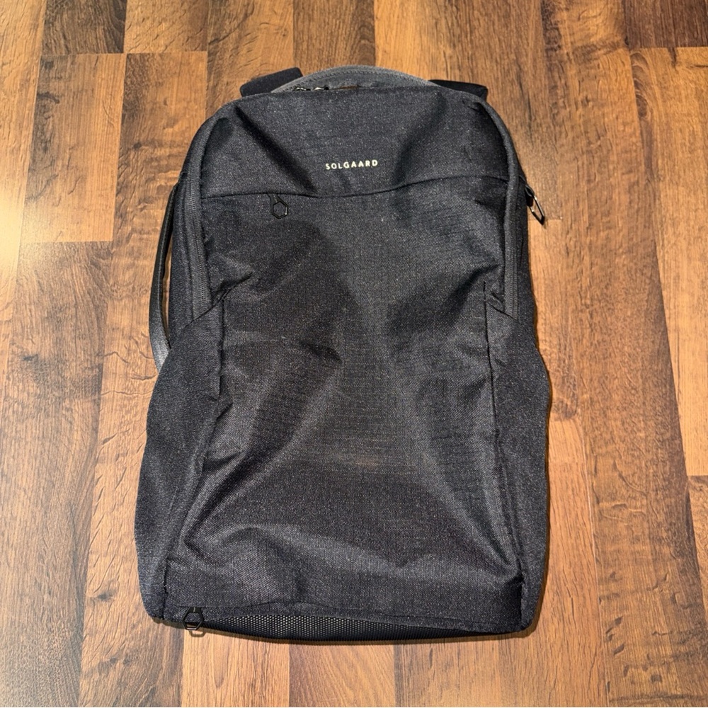 Solgaard Black Laptop Backpack - Sleek Men's Laptop Bag
